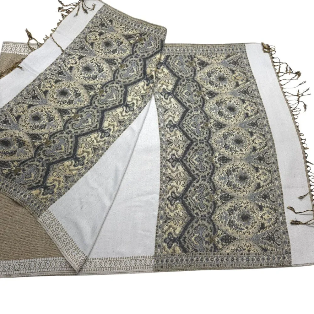 White & Gold Metallic Paisley Pashmina Shawl Scarf Fringe 26.5x68